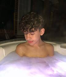Tom's sweet boys 1 cute shirtless twinks 5eb990102f67e.jpg