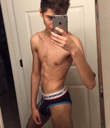 No-nude boys 5ea56eb27d4bf.jpg