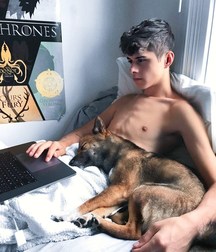 Cute boys  5ea80f6d38dbe.jpg