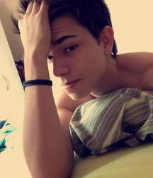 Cute boys  5ea80fb67cd31.jpg