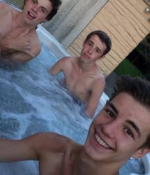 Boys mix 5eee3aabc0b56.jpg