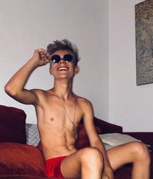 Alexryt mix shirtless and boys porn 5f0088b5cdd29.jpg