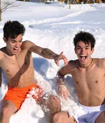 Alexryt mix shirtless and boys porn 5f008970e06b1.jpg