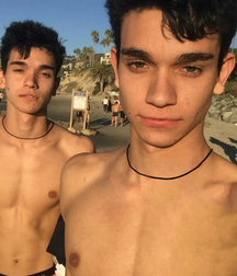 Alexryt mix shirtless and boys porn 5f0089c1119c3.jpg