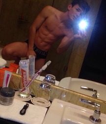 Alexryt mix shirtless and boys porn 5f008b2e8d6a0.jpg