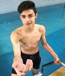 Alexryt mix shirtless and boys porn 5f008b689e7d9.jpg