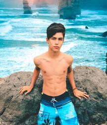 Alexryt mix shirtless and boys porn 5f008be50a508.jpg