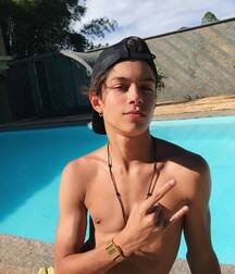 Alexryt mix shirtless and boys porn 5f008d4009a56.jpg
