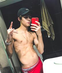 Alexryt mix shirtless and boys porn 5f008eebe0fe8.jpg