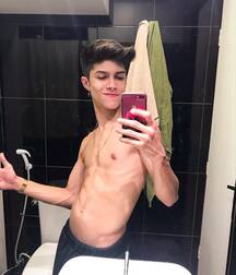Alexryt mix shirtless and boys porn 5f008f12deaea.jpg