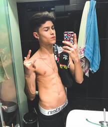 Alexryt mix shirtless and boys porn 5f008f274883c.jpg