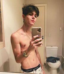 Alexryt mix shirtless and boys porn 5f0091fd0fb0d.jpg