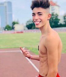 Alexryt mix shirtless and boys porn 5f0092394c487.jpg