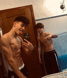 Alexryt mix shirtless and boys porn 5f00929f6014b.jpg