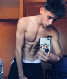 Alexryt mix shirtless and boys porn 5f009331abb98.png
