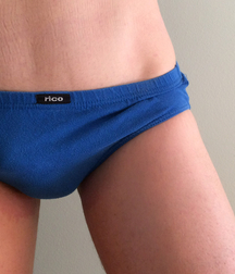 Me in Briefs 5eada35dc278c.jpeg