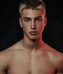 Boys without a unifying theme. 5ec36f5766caf.jpg