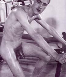 En el Fitnissstudio 5ea844660c286.jpg