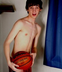 Skinny Sport Boys Porn 60d0bdfa81610.jpg