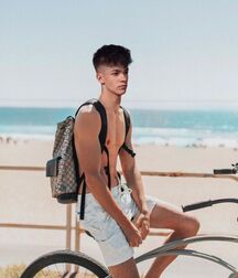 Vacation for the Boys Twink Tube 60ead919a5e60.jpg