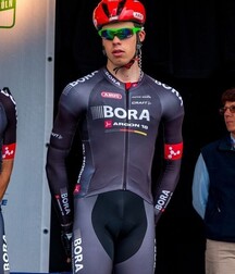 Cycling Boys in Lycra (No Nude) 610d4bfb667a3.jpeg