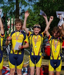 Cycling Boys in Lycra (No Nude) 610d4c28e273c.jpg
