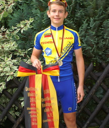 Cycling Boys in Lycra (No Nude) 610d4ca05d24d.jpg