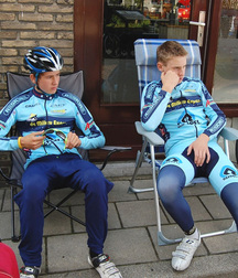 Cycling Boys in Lycra (No Nude) 610d4d18cf892.jpg