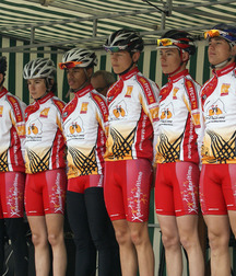 Cycling Boys in Lycra (No Nude) 610d4d5e84044.jpg