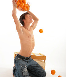 Algis and Oranges Boys Porn 5ff0ccdd3b42f.jpg