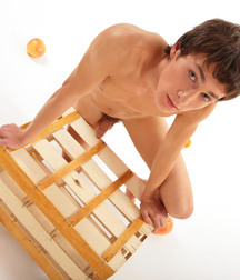 Algis and Oranges Boys Porn 5ff0ceaa03237.jpg