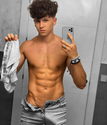 shirtless beauties gay tube teens 5fe45906b3623.jpg