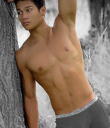 shirtless beauties gay tube teens 5fe45918e218a.jpg