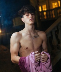 shirtless beauties gay tube teens 5fe4591a98301.jpg