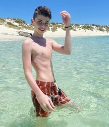 gay tube shirtless beauties nonude 60851e22745b2.jpeg