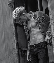 gay tube shirtless beauties nonude 60851e2e334e2.jpeg