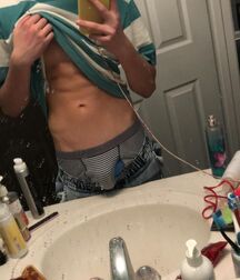 Hot Selfies Gay Boys Twink Tube 60da4ddf81381.jpeg