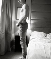 Black and White 59343f2ad652d.jpg