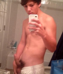 Hottie Boys 11 5b86fc22dfd3b.jpg