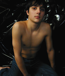 Kim in Black Gay Porn Boys 5ee3990f851b6.jpg