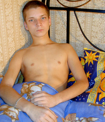 Leha the bed teen boy porn 5f5e3fe7c006f.jpg