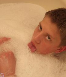 Teen boys porn take a bath 5f5f991d40cc6.jpg