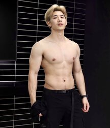 white and Asian Model Gay Tube 607495b98fc32.jpg