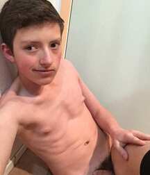Hot swimmer dick selfie GBT Gay Porn Tube 60d1042980d3d.jpg