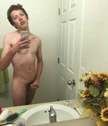 Hot swimmer dick selfie GBT Gay Porn Tube 60d104d224302.jpg