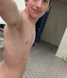 Hot swimmer dick selfie GBT Gay Porn Tube 60d104ff32e10.jpg