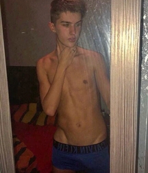 most beautiful twinks (IO9) 5f7756a2d9253.jpg