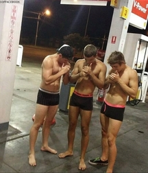 most beautiful twinks (IO9) 5f77573e2db9c.jpg