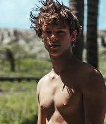 most beautiful twinks (IO9)