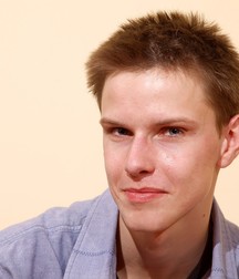ethan 5bd228f96c448.jpg